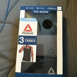 New!!! Reebok performance tanks 3 pack